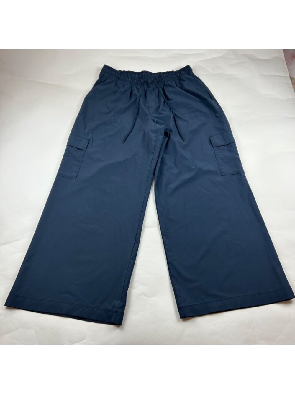 LIVI Active Navy Blue Stretch Athletic Wide Leg Cargo Pant 14/16 - Picture 1 of 6